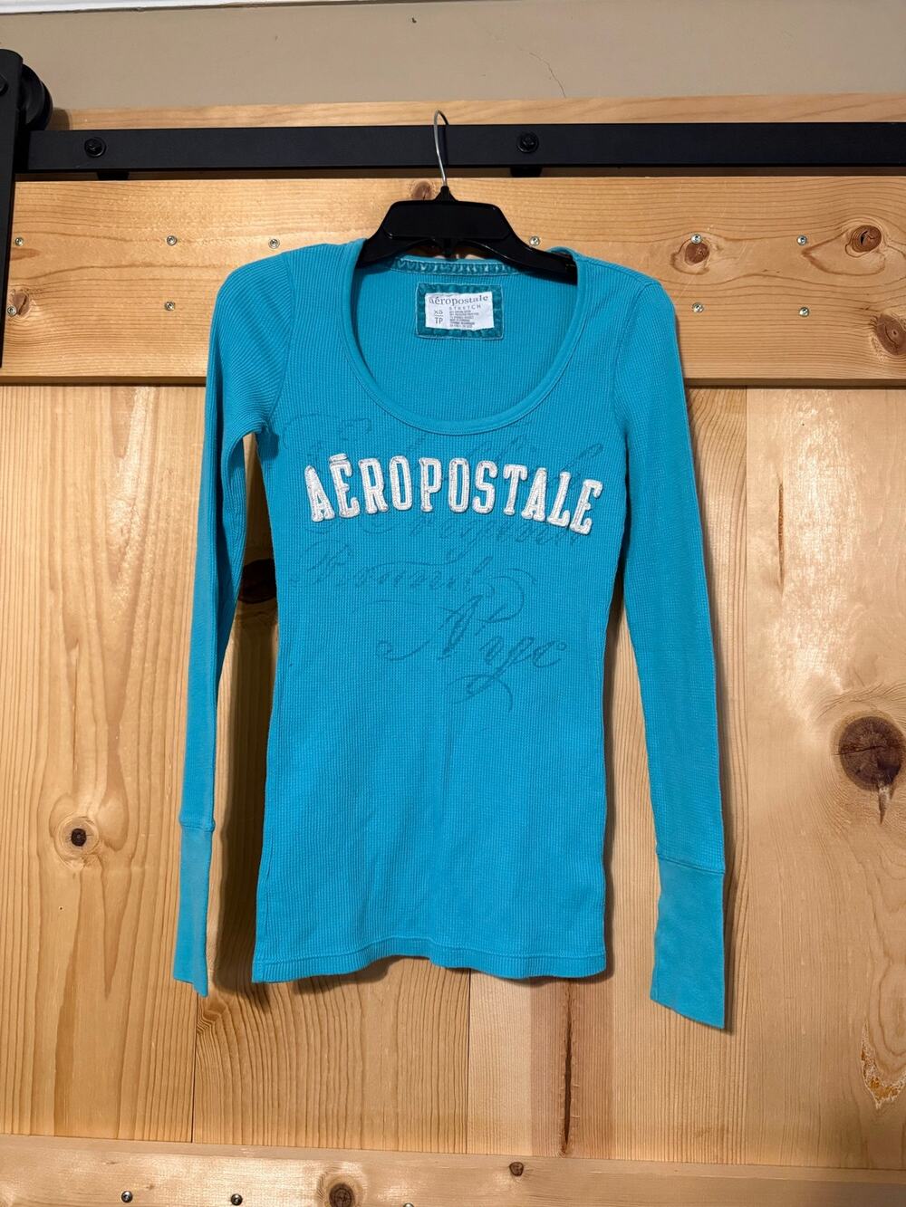 Vtg Y2K Aeropostale Women's Sz XS Long Sleeve Scoop Neck Waffle Knit Top Blue
